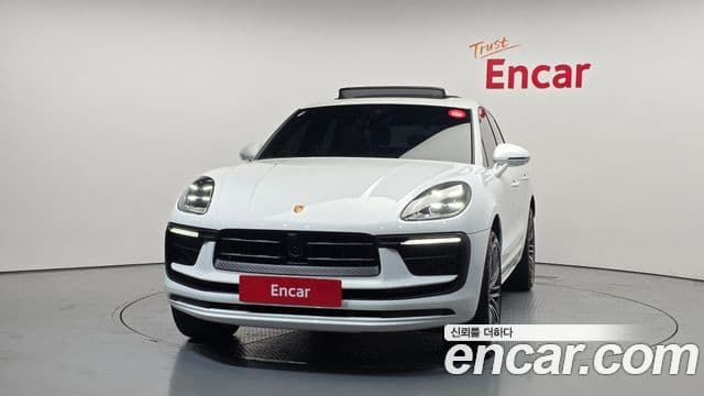 Porsche Macan 2023 — Şəkil 3/20