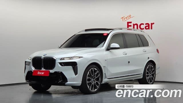 BMW X7 2025 — Photo 9/37