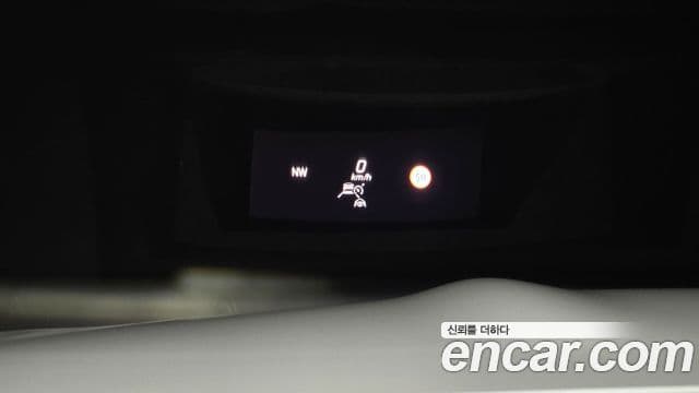 Mercedes-Benz E-Class 2021 — Şəkil 17/20