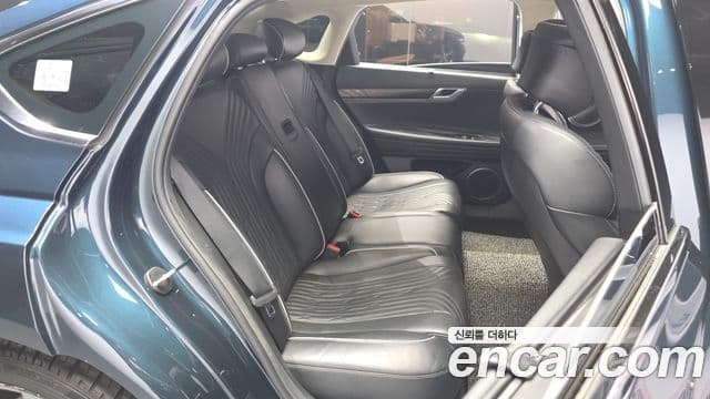 Genesis Electrified G80 2020 — ფოტო 11/20