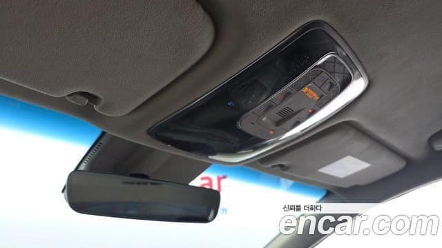 Genesis Electrified G80 2020 — ფოტო 18/20