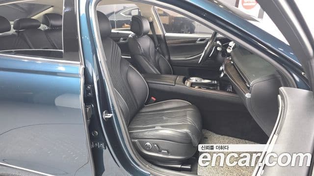 Genesis G80 2020 — Photo 18/33