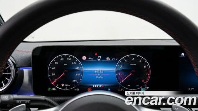 Mercedes-Benz CLA-Class 2025 — Şəkil 6/11