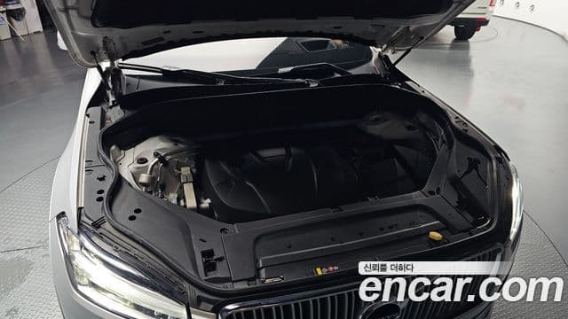 Volvo XC90 2019 — Şəkil 6/20