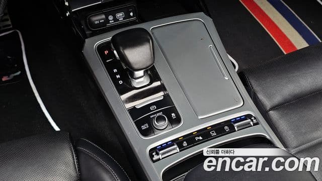 Kia Stinger 2018 — фото 9 из 20