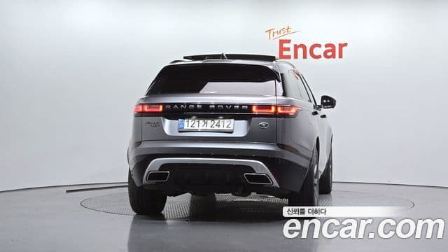 Land Rover Range Rover Velar 2020 — ფოტო 4/20