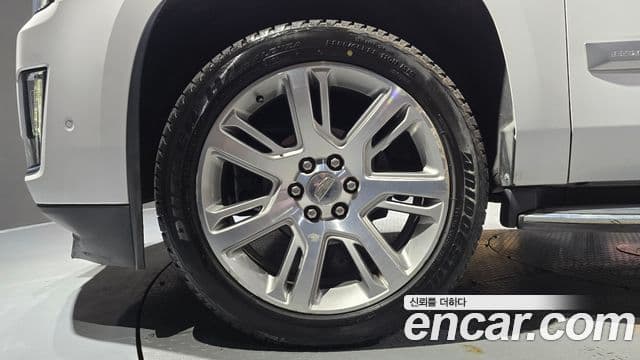 Cadillac Escalade 2018 — фото 5 из 20