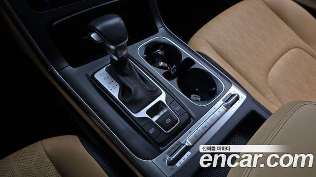 Kia Carnival 2023 — Фото 9/20
