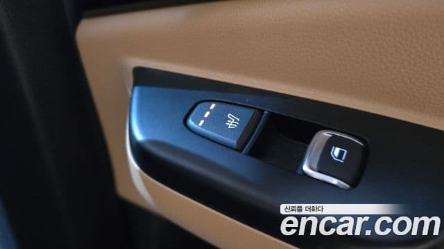 Kia Carnival 2023 — Фото 20/20