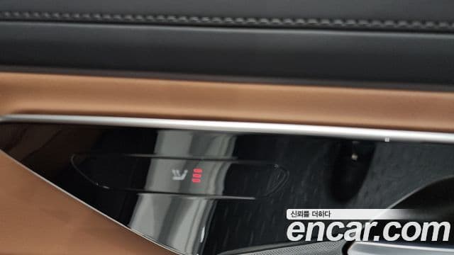Mercedes-Benz E-Class 2025 — Şəkil 31/34