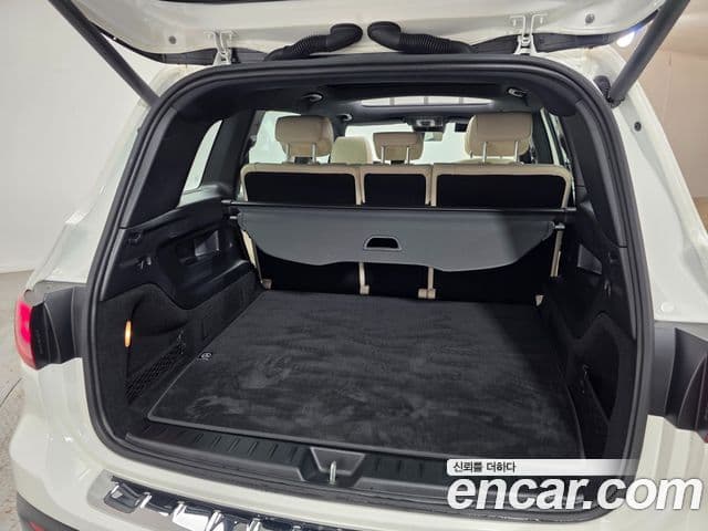 Mercedes-Benz EQB 2025 — ფოტო 3/16