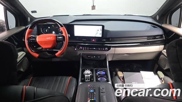Kia Carnival 2025 — Photo 8/41