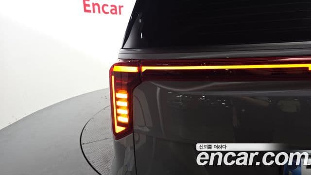 Kia Carnival 2025 — Photo 13/41