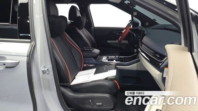 Kia Carnival 2025 — Photo 40/41