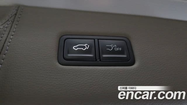 Kia Carnival 2025 — Photo 7/41