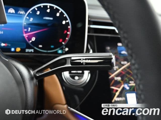 Mercedes-Benz E-Class 2024 — ფოტო 7/20