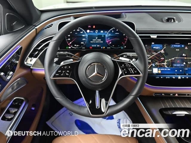 Mercedes-Benz E-Class 2024 — ფოტო 12/20