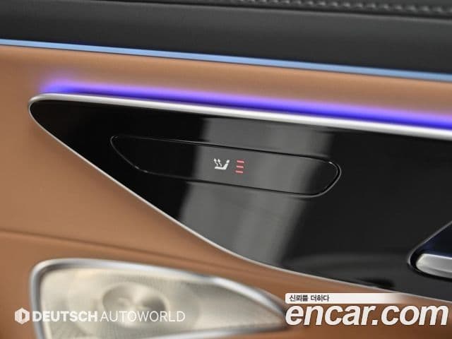 Mercedes-Benz E-Class 2024 — ფოტო 15/20