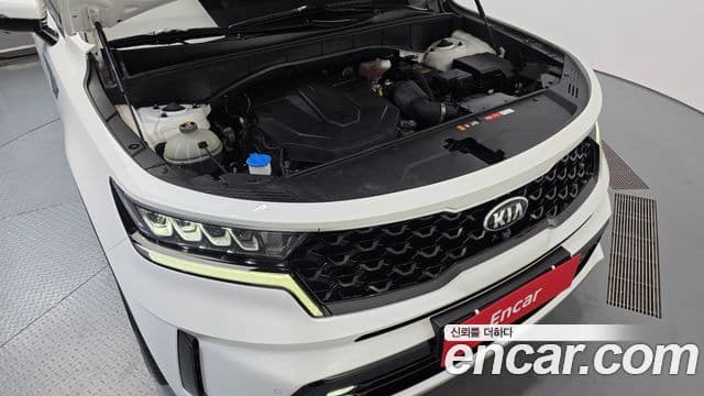 Kia Sorento 2020 — ფოტო 5/20