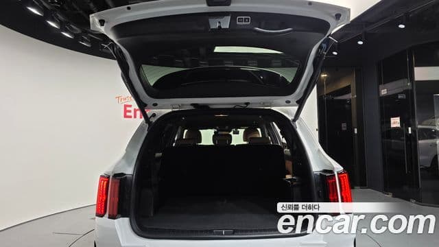 Kia Sorento 2020 — ფოტო 20/20