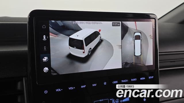 Hyundai Staria 2021 — ფოტო 13/20