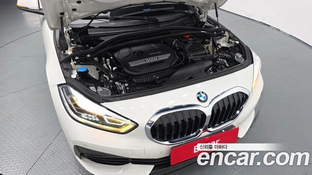 BMW 1 Series 2021 — Şəkil 6/20