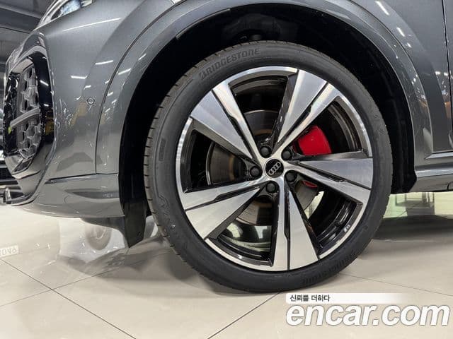 Audi Q5 2025 — фото 14 из 14