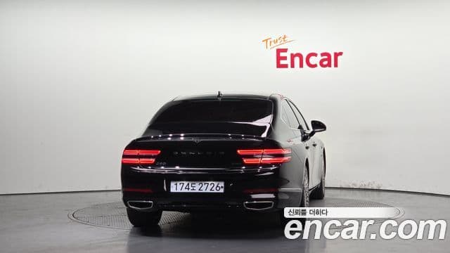 Genesis G80 2021 — Şəkil 35/40