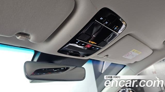 Hyundai Grandeur 2023 — Şəkil 18/20
