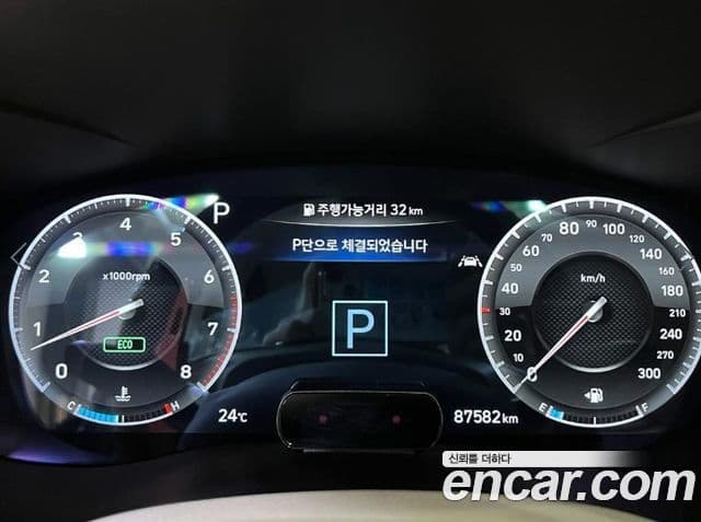 Genesis G70 2018 — ფოტო 17/20