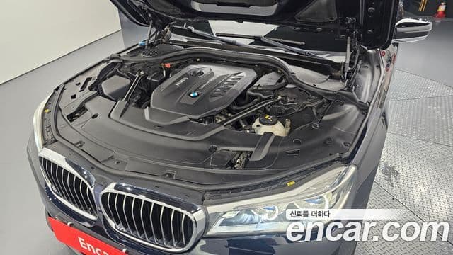 BMW 7 Series 2018 — Şəkil 6/20