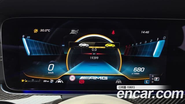 Mercedes-Benz AMG GT 2023 — ფოტო 8/20
