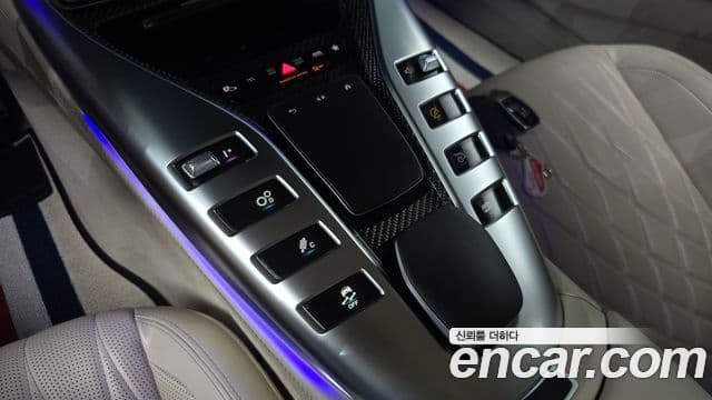 Mercedes-Benz AMG GT 2023 — Photo 32/38