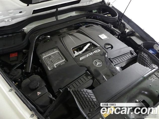 Mercedes-Benz G-Class 2022 — Фото 10/20
