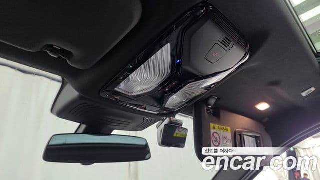 BMW X4 2025 — Photo 28/31