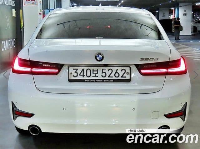 BMW 3 Series 2019 — ფოტო 4/20