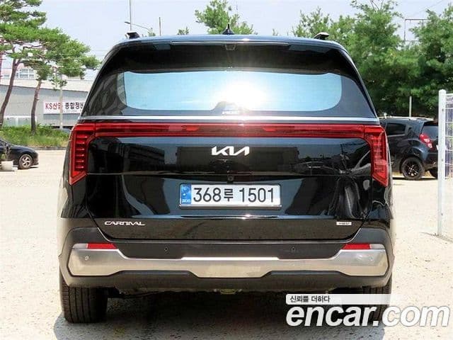 Kia Carnival 2025 — Şəkil 3/20