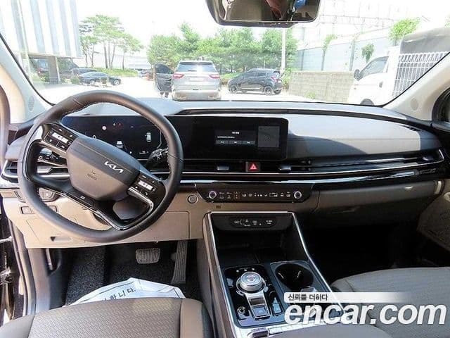 Kia Carnival 2025 — ფოტო 6/20