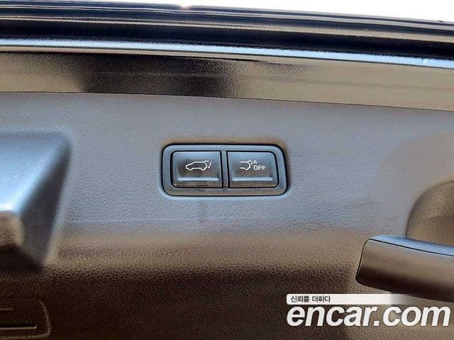 Kia Carnival 2025 — ფოტო 15/20