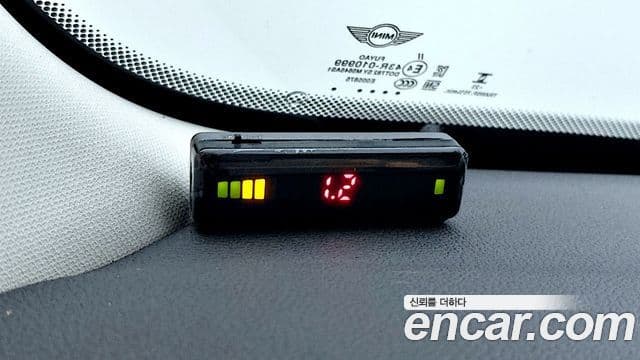 Mini Cooper S 2020 — ფოტო 9/20