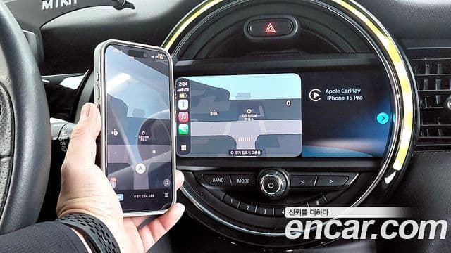 Mini Cooper S 2020 — фото 14 из 20