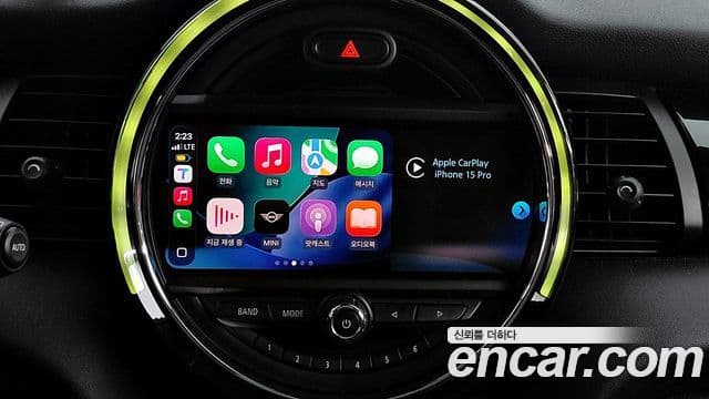 Mini Cooper S 2020 — фото 15 из 20