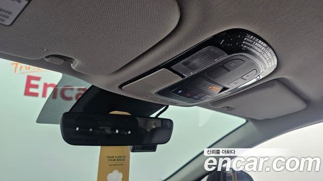 Hyundai Sonata Hybrid 2020 — Photo 19/20