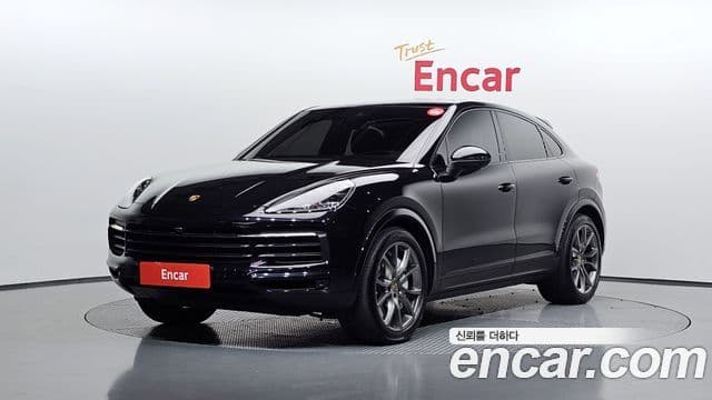Porsche Cayenne 2021 — ფოტო 1/20
