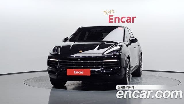 Porsche Cayenne 2021 — ფოტო 3/20