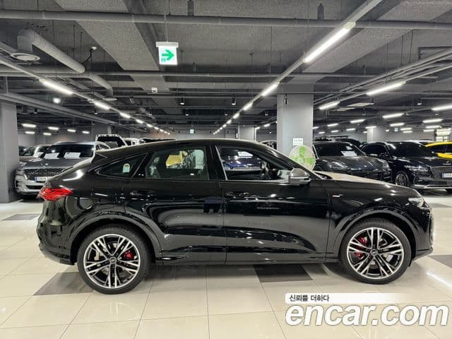 Audi Q5 2025 — Photo 6/15