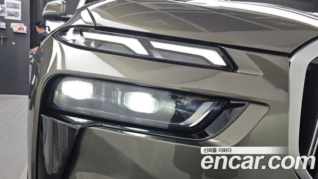 BMW X7 2025 — ფოტო 2/38