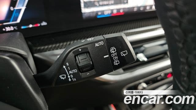 BMW X7 2025 — ფოტო 15/38