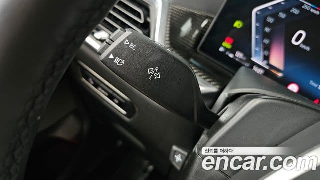 BMW X7 2025 — ფოტო 18/38
