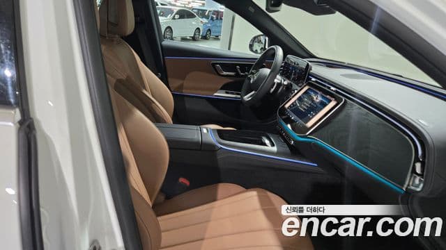 Mercedes-Benz E-Class 2025 — Фото 17/20